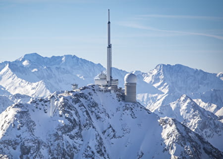 Observatoire du Pic du Midi de Bigorre en hiver